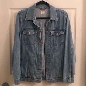 GAP - Oversized Icon Denim Jacket